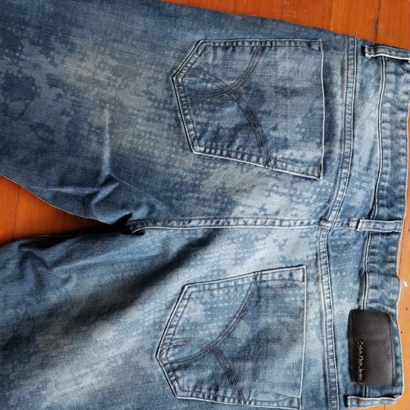 Calvin Klein Slim Jeans (stretchy) - Picture 10 of 10